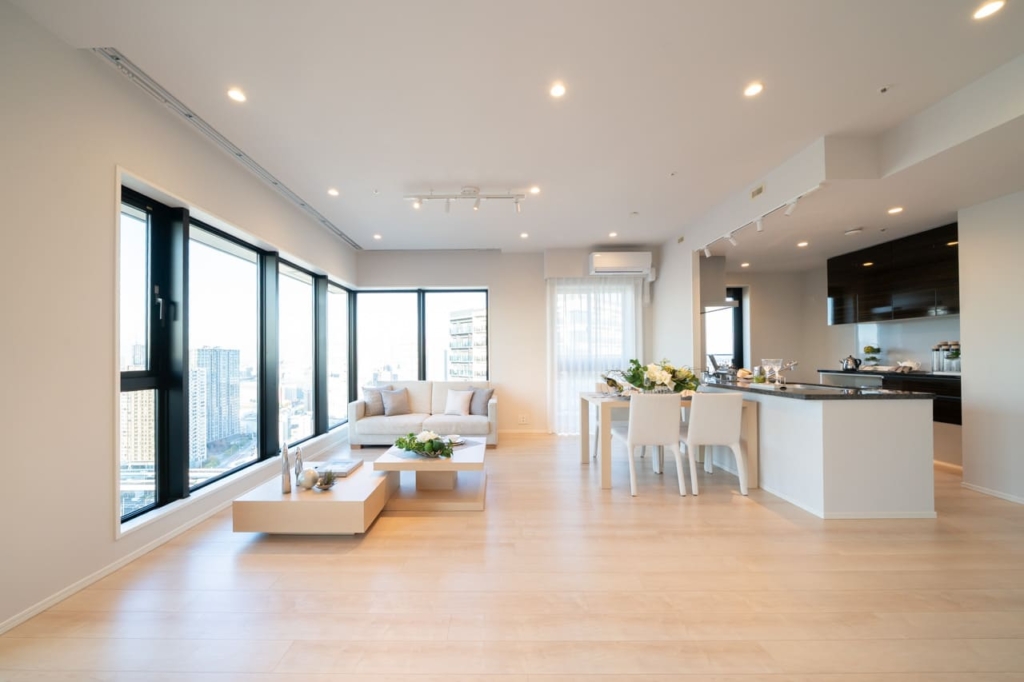 【シティタワーズ東京ベイ セントラルタワー 31階】天空の特等席が紡ぐ、ベイエリアと共鳴する暮らし－東京湾の煌めきを一望し、都市の鼓動を感じる至福の日々－